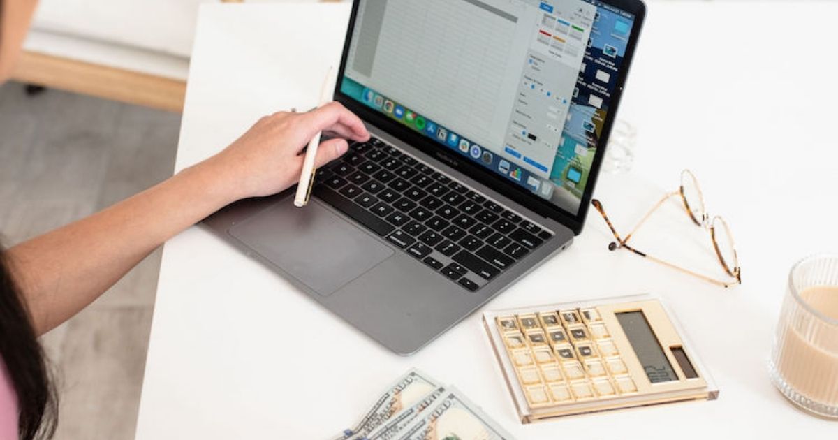 Everyone Around Me Is Getting Married and Having Babies—Here’s How I’m Budgeting Accordingly