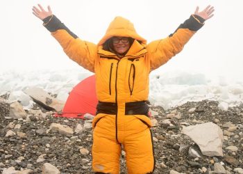 Manal Rostom Is The First Egyptian Woman To Scale Mount Everest