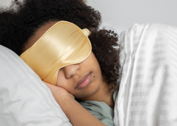 Migraines Suck: Here Are 5 Hacks That Make Them Better