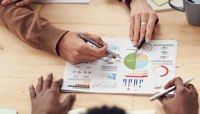 Can Making a Difference Make You Rich? How Social Entrepreneurs are Changing the Game Can Making a Difference Make You Rich? How Social Entrepreneurs are Changing the Game