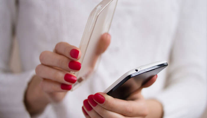 What Are The Best Ways To Keep My Phone Cool During Hot Weather?