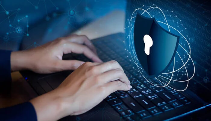 How to Protect Yourself and Your Business from Online Scams How to Protect Yourself and Your Business from Online Scams