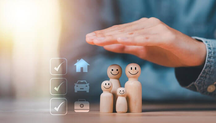 The role of insurance in managing risks