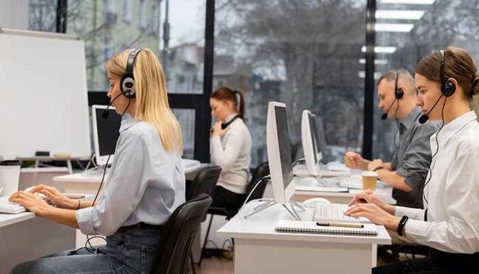 How Call Center Software Drives Growth in 2025