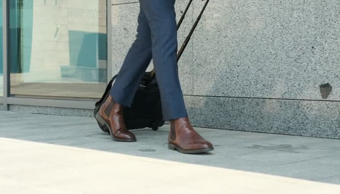 Best Winter Dress Shoes for Men: Stay Sharp, Warm & Comfortable
