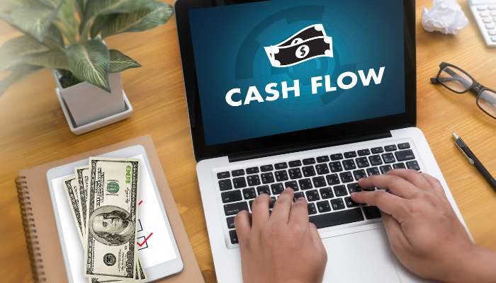 How to Manage Business Finances More Effectively
