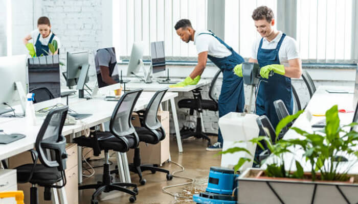 What Every Office Manager Should Know About Cleaning Contracts